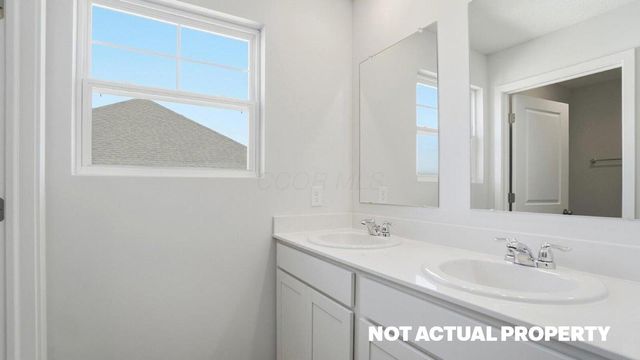 1163 Stratford Way, London, OH 43140