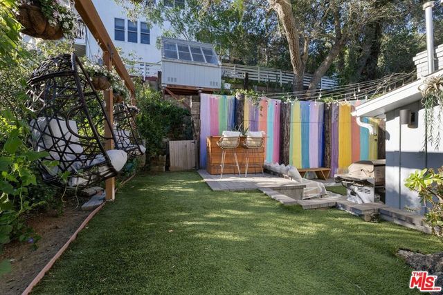 21936 Canon Drive, Topanga, CA 90290