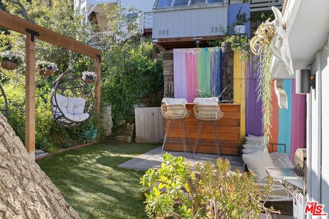 21936 Canon Drive, Topanga, CA 90290