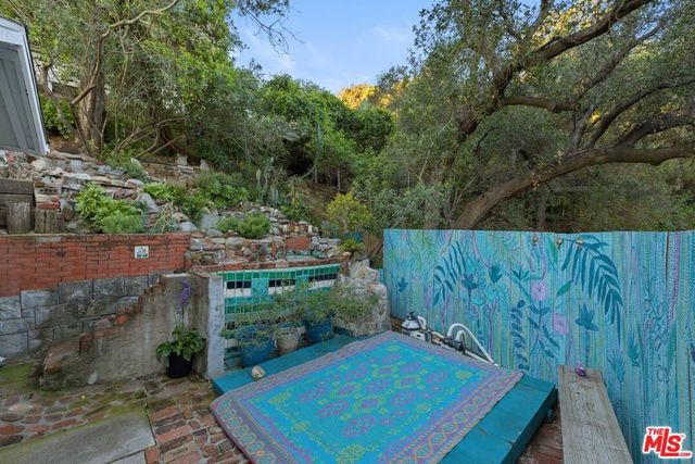 21936 Canon Drive, Topanga, CA 90290