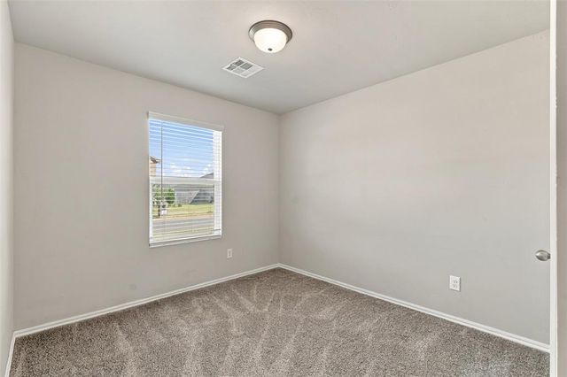 2425 Sunshine Lane, Yukon, OK 73099