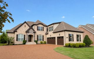 2152 Sugar Mill Dr, Nolensville, TN 37135