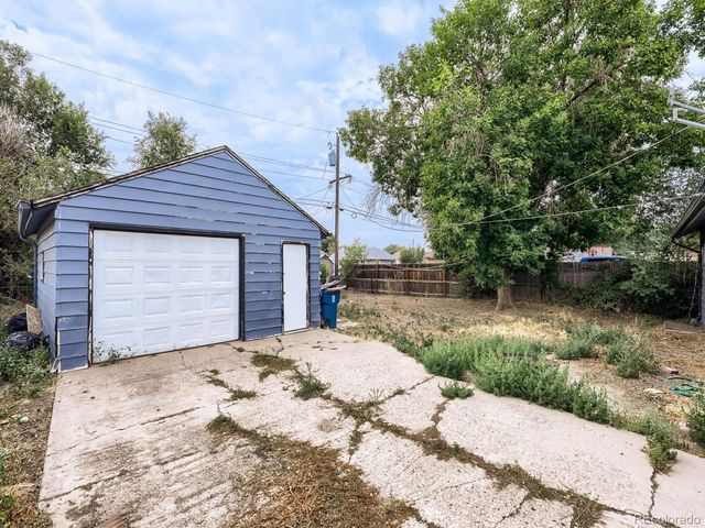 4290 E 70th Avenue, Commerce City, CO 80022