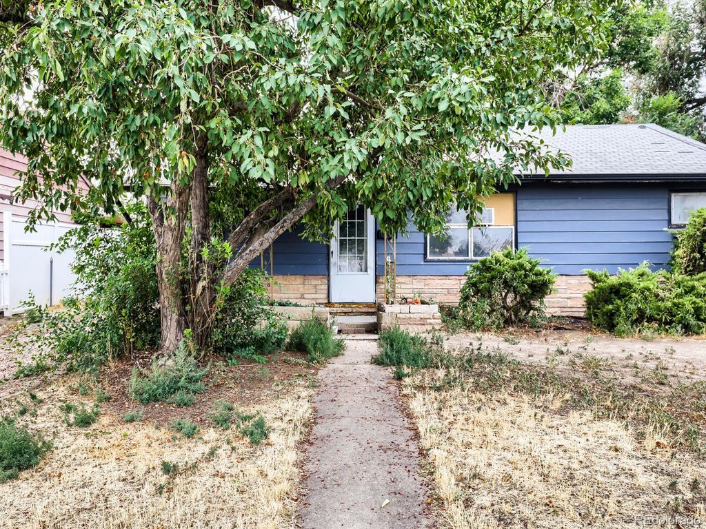 4290 E 70th Avenue, Commerce City, CO 80022