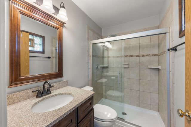 307 S Pierce Avenue, Wheaton, IL 60187