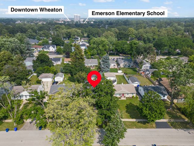 307 S Pierce Avenue, Wheaton, IL 60187