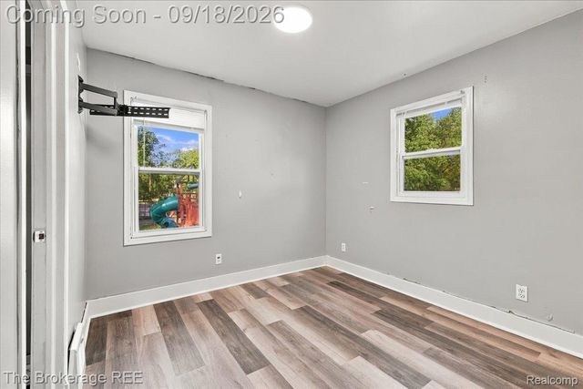 1398 Merle Avenue, Burton, MI 48509