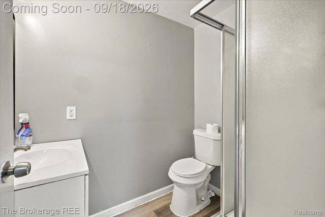 1398 Merle Avenue, Burton, MI 48509