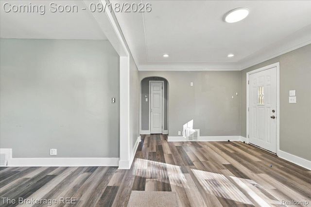 1398 Merle Avenue, Burton, MI 48509