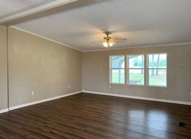 1714 VZ County Road 4418, Canton, TX 75103