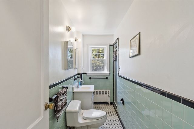 256 Massasoit Rd, Worcester, MA 01604