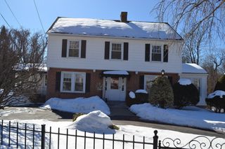 256 Massasoit Rd, Worcester, MA 01604