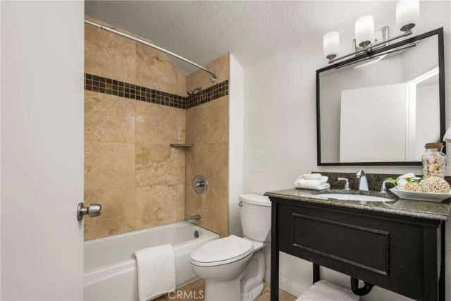 21132 Calle De Paseo, Lake Forest, CA 92630