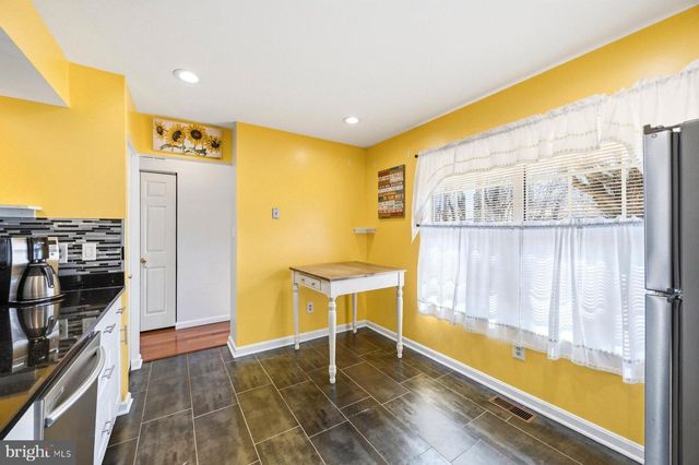 58 HARDWOOD DR, Rosedale, MD 21237