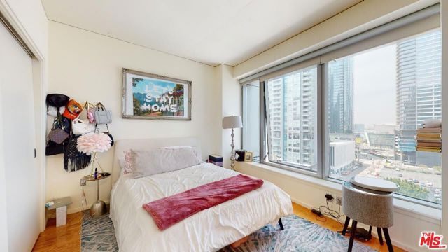 1155 S Grand Avenue 1106, Los Angeles, CA 90015