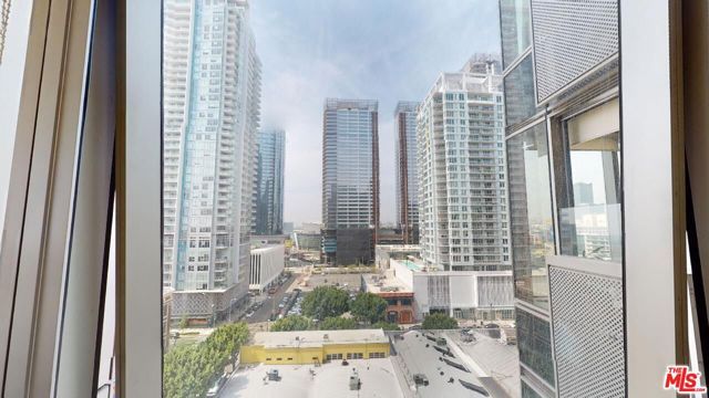 1155 S Grand Avenue 1106, Los Angeles, CA 90015