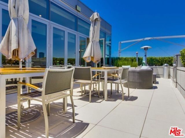 1155 S Grand Avenue 1106, Los Angeles, CA 90015