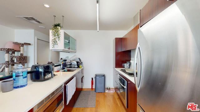 1155 S Grand Avenue 1106, Los Angeles, CA 90015
