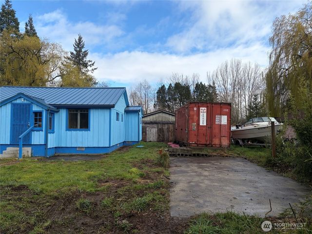 131 Muncie Avenue, Quilcene, WA 98376