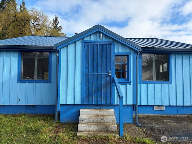 131 Muncie Avenue, Quilcene, WA 98376