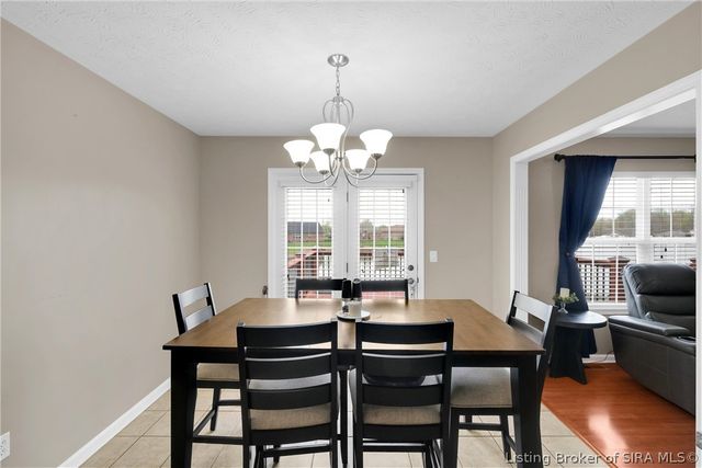 12306 Nina Court, Sellersburg, IN 47172