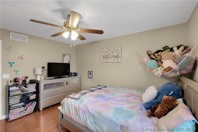 12306 Nina Court, Sellersburg, IN 47172