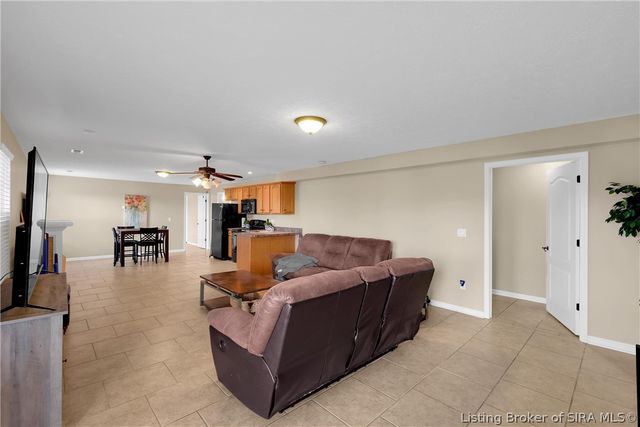 12306 Nina Court, Sellersburg, IN 47172