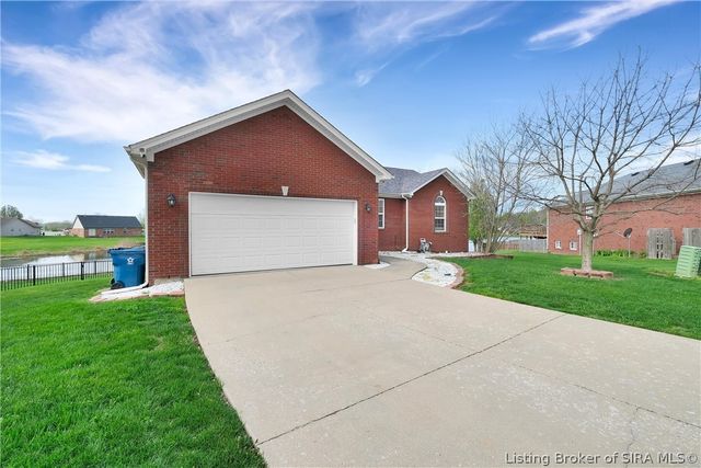 12306 Nina Court, Sellersburg, IN 47172