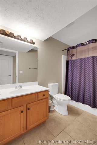 12306 Nina Court, Sellersburg, IN 47172
