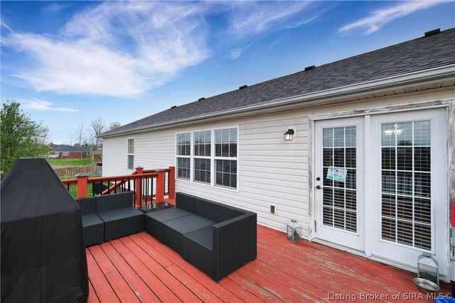 12306 Nina Court, Sellersburg, IN 47172