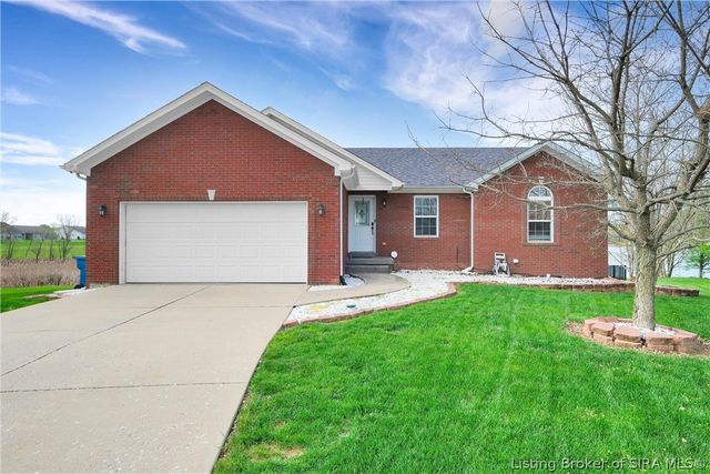 12306 Nina Court, Sellersburg, IN 47172