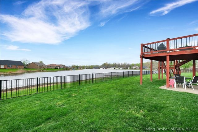 12306 Nina Court, Sellersburg, IN 47172
