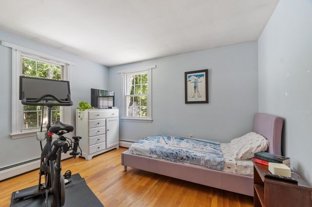 2 Nipmuc Rd, Paxton, MA 01612
