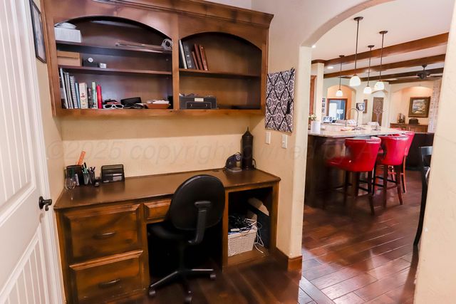 8007 NEW ENGLAND Parkway, Amarillo, TX 79119