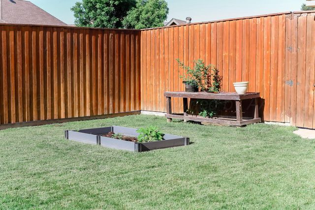 8007 NEW ENGLAND Parkway, Amarillo, TX 79119