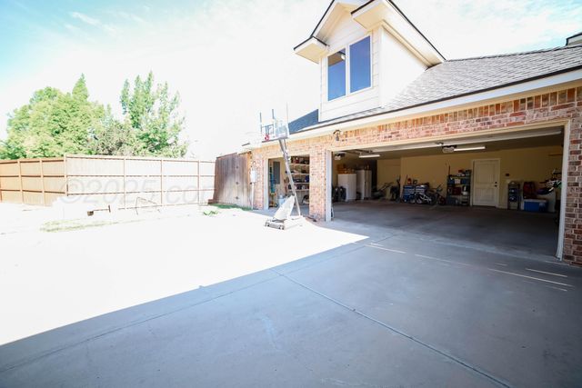 8007 NEW ENGLAND Parkway, Amarillo, TX 79119