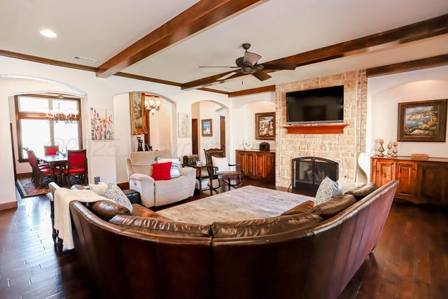 8007 NEW ENGLAND Parkway, Amarillo, TX 79119