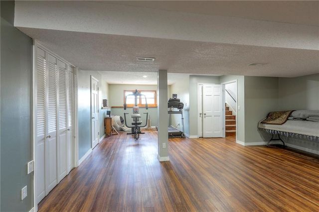 6620 NW 136th Street, Kansas City, MO 64164