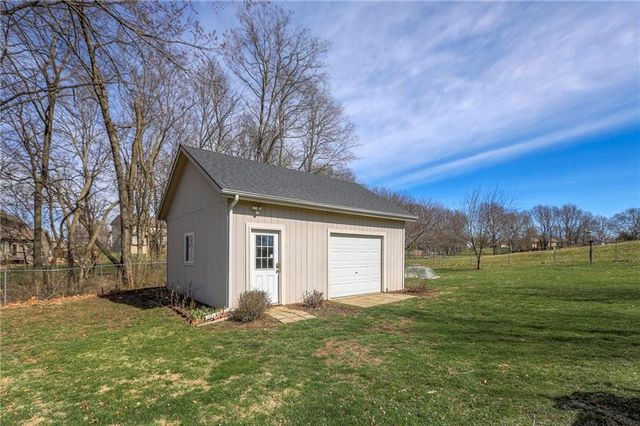 6620 NW 136th Street, Kansas City, MO 64164