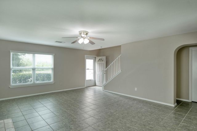 1335 Lakeside LOOP, Round Rock, TX 78665