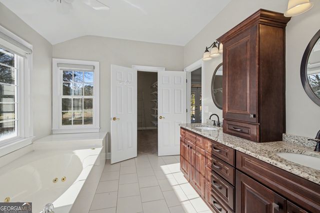 159 Friar Tuck Road, Fayetteville, GA 30215