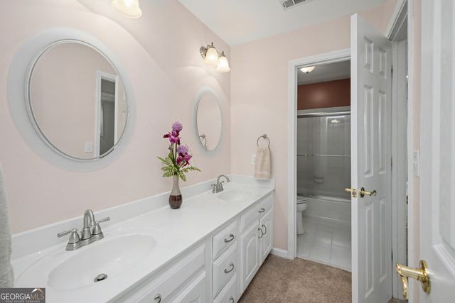 159 Friar Tuck Road, Fayetteville, GA 30215