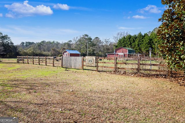 159 Friar Tuck Road, Fayetteville, GA 30215