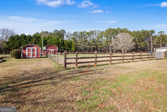 159 Friar Tuck Road, Fayetteville, GA 30215