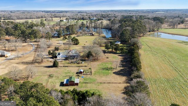 159 Friar Tuck Road, Fayetteville, GA 30215