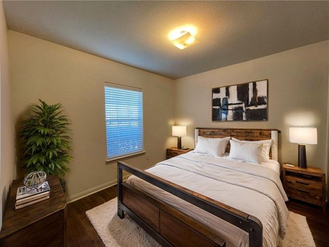 113 Robertson LN, Jarrell, TX 76537