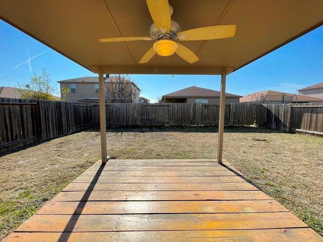 113 Robertson LN, Jarrell, TX 76537