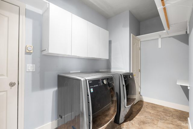 3021 E Green Canyon Dr, Meridian, ID 83642