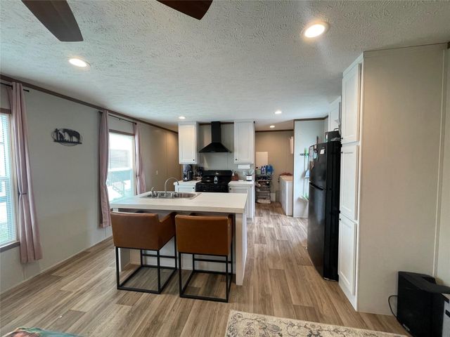 20410 Telge Road 144, Tomball, TX 77377