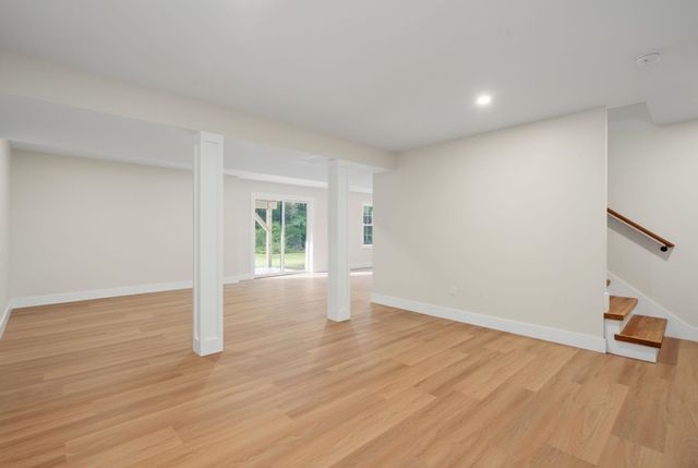 238 Old Greenfield Road, Peterborough, NH 03458